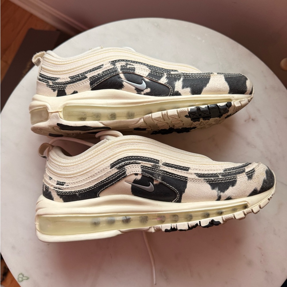 NIKE women’s Air Max 97 cow print sneakers size 7 - Picture 13 of 16